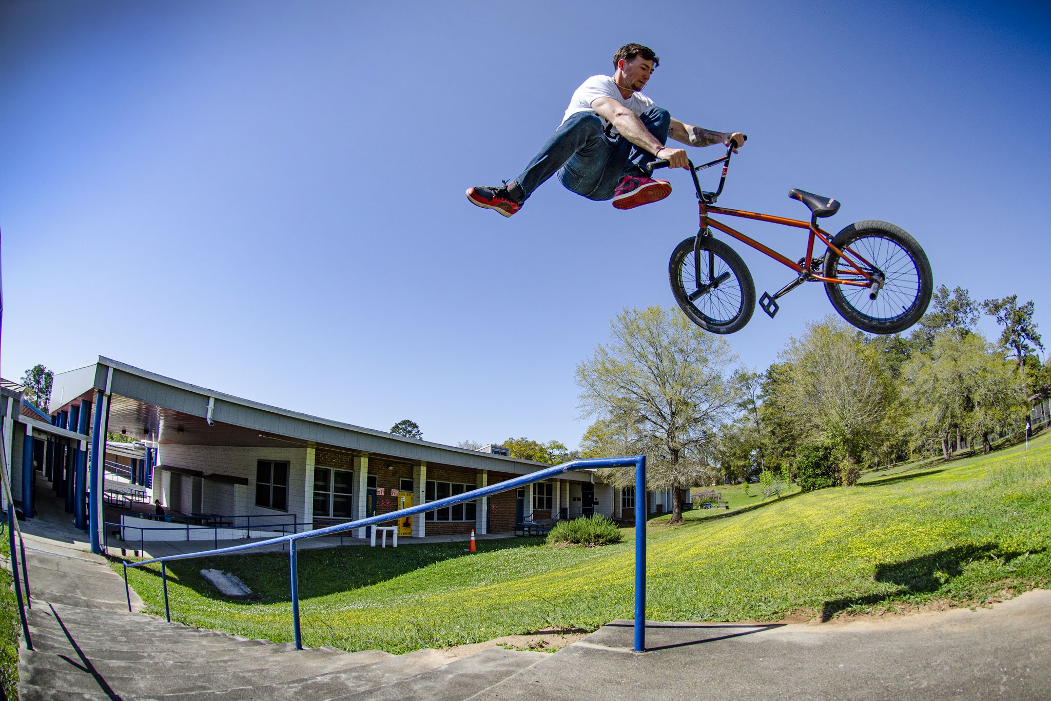 Subrosa deals dirt jumper